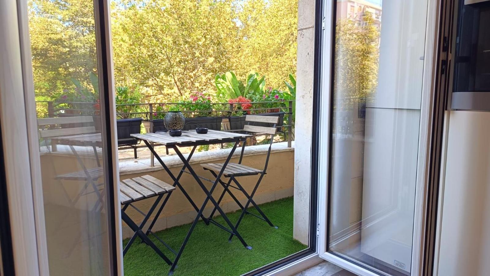 Eleganza In Centro Citta Apartment